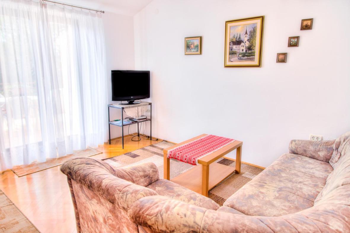 Apartment Josip 2011 Fazana Luaran gambar