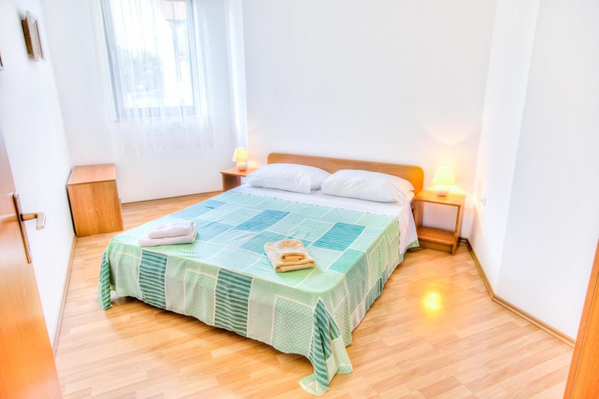 Apartment Josip 2011 Fazana Luaran gambar