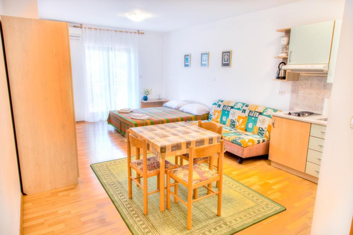 Apartment Josip 2011 Fazana Luaran gambar
